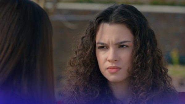 Las dudas de Asiye: Mira un avance de este miércoles de "Todo por mi familia"
