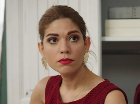 Me robó mi vida - T1E111 | Efsun va a la cena
