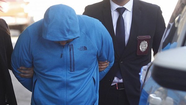 Cae segundo involucrado en crimen de hombre en bus del transporte público
