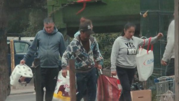 Reportajes BDAT: "La banda de las moscas", roban productos vencidos y tóxicos para venderlos
