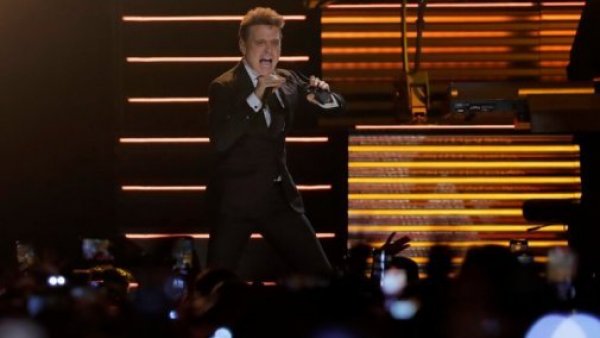 Luis Miguel agenda nuevo concierto en Chile para marzo

