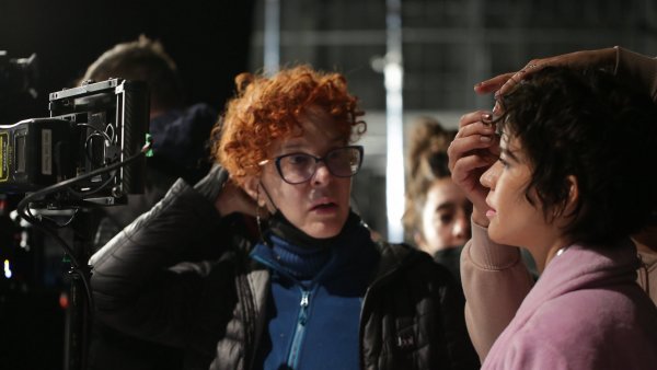 <p>Vanessa Miller, director de "Cecilia, la incomparable"</p>Vanessa Miller sobre "Cecilia, la incomparable": "Hay muchos pasajes desconocidos de su vida"
