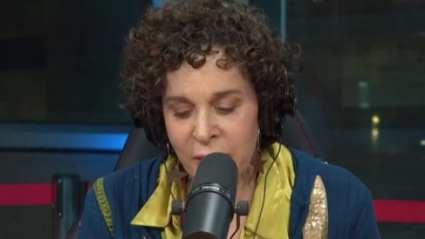 "¡Era una abuela rock!": Vanessa Miller sobre las interpretaciones de Cecilia Pantoja en su vejez
