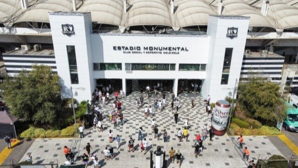 "Por una experiencia digna": Así avanza la remodelación del estadio Monumental
