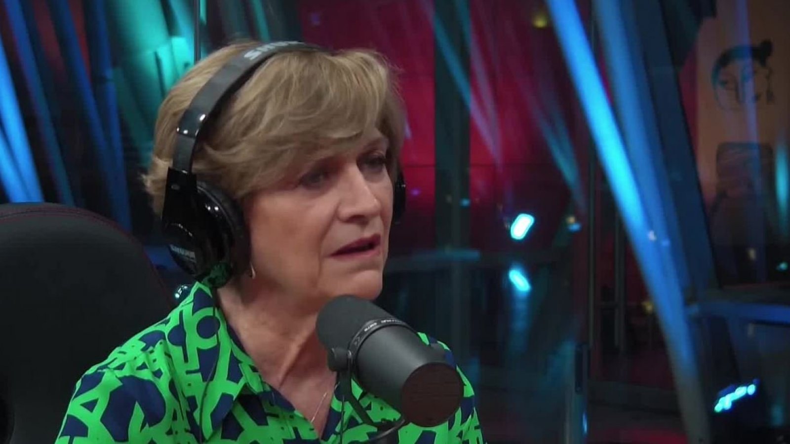 Evelyn Matthei se querelló contra responsable de amenazas de muerte
