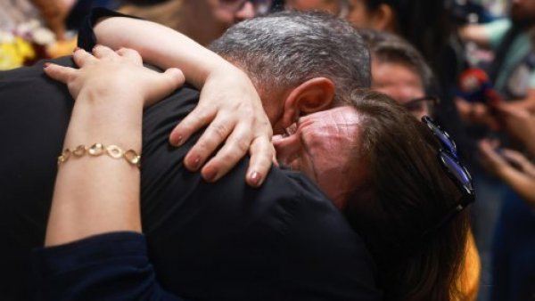 "Siempre los que no la pagan son los líderes de ambos lados": Experto en Medio Oriente analiza el conflicto entre Israel y Hamás
