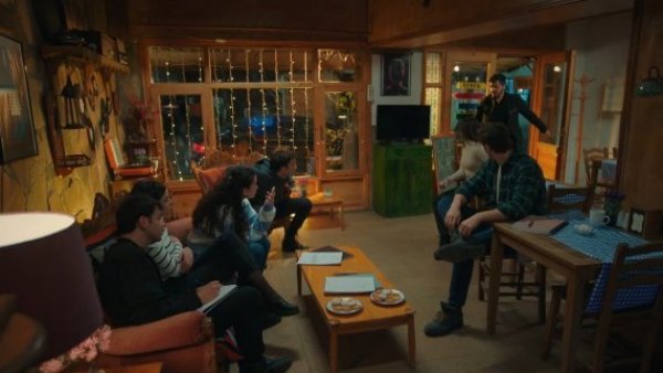 Todo por mi familia - T1E271 | Las consecuencias de un delito
