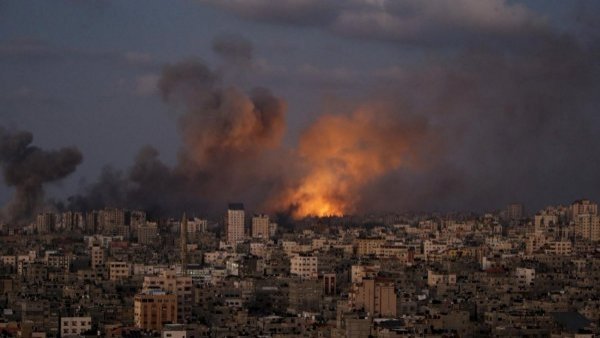 Aumentan a 1.400 los palestinos muertos y 6.200 heridos tras ataques de Israel