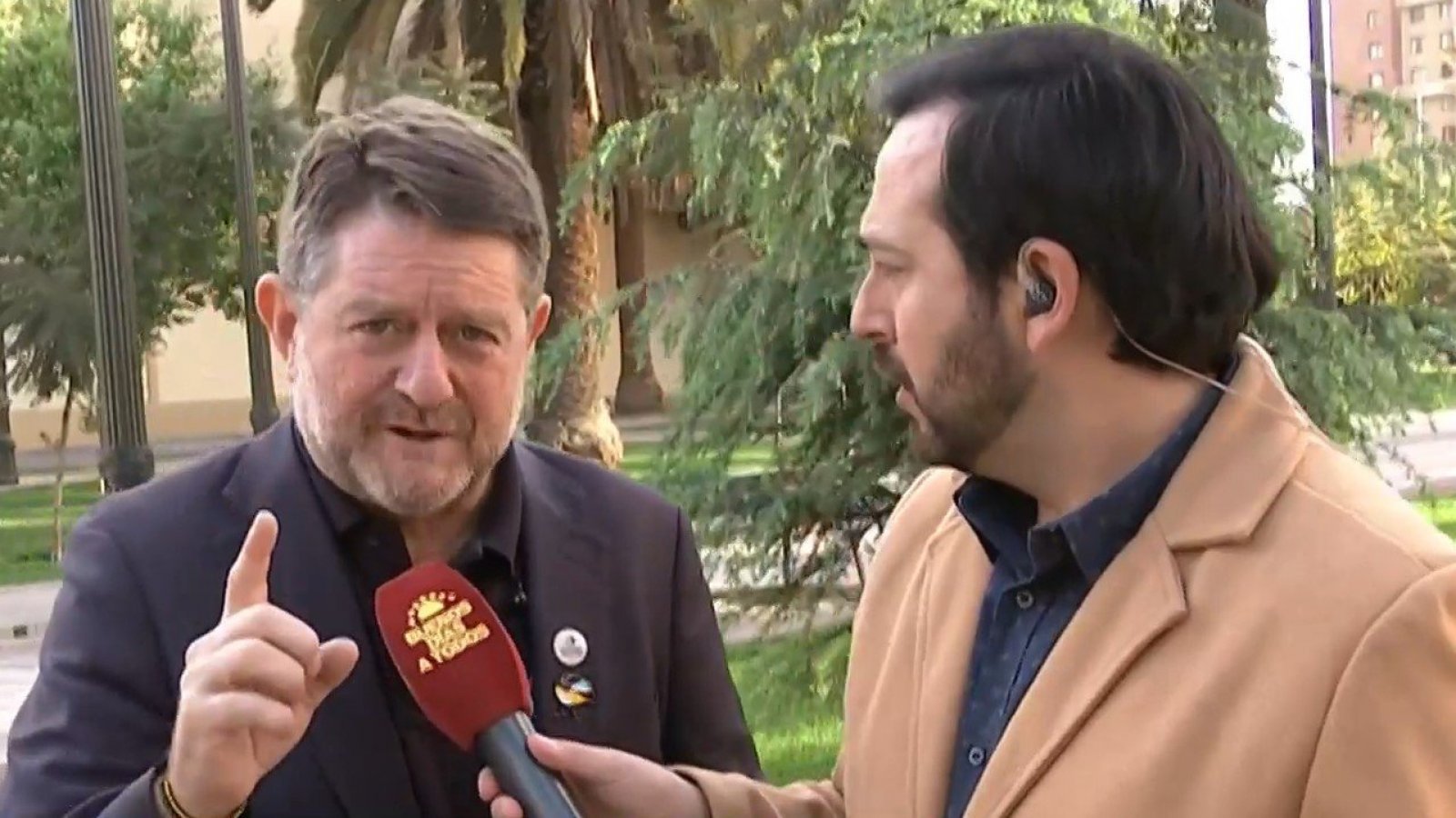 "No sean un estorbo": Gobernador Orrego critica suspensión de limpieza de fachadas por el Consejo de Monumentos
