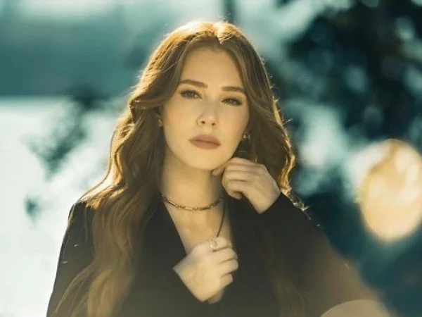 Elçin Sangu