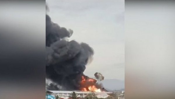 Vecinos de Maipú en alerta tras incendio de planta de gas
