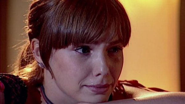 El Clon: La presión sobre Mel
