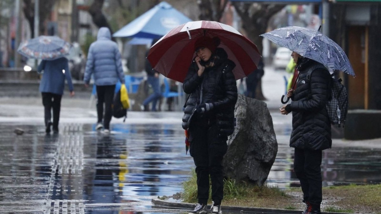 Lluvia en Santiago: Iván Torres detalla dónde caerán chubascos los días miércoles y jueves
