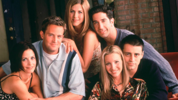 "Estamos devastados": el sentido comunicado de protagonistas de 'Friends' tras muerte de Matthew Perry
