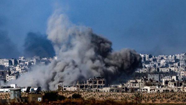 Al menos 145 muertos deja bombardeo de Israel en campo de refugiados de Gaza, según fuentes hospitalarias