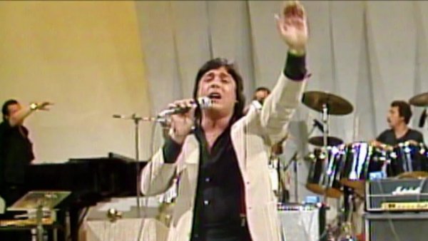 "Fue un símbolo de la chilenidad": Mira un adelanto de "Zalo, mi última canción"
