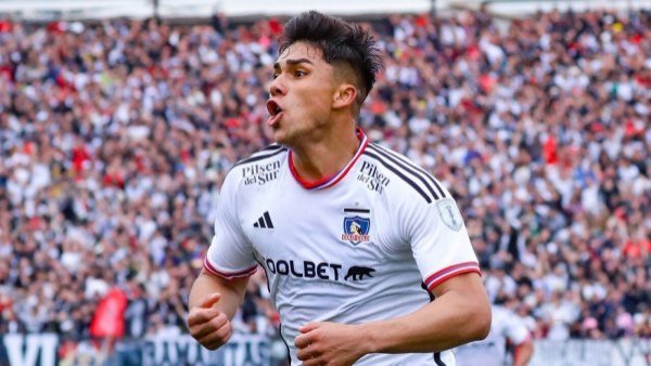 Aseguran que Damián Pizarro está en la mira de club de la Premier League
