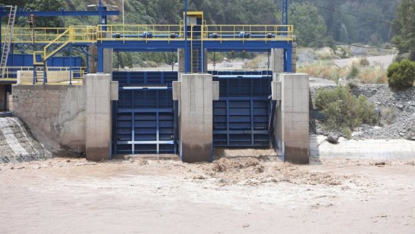 Aguas Andinas declara Alerta Temprana Preventiva en la RM por turbiedad en los cauces de ríos Maipo y Mapocho