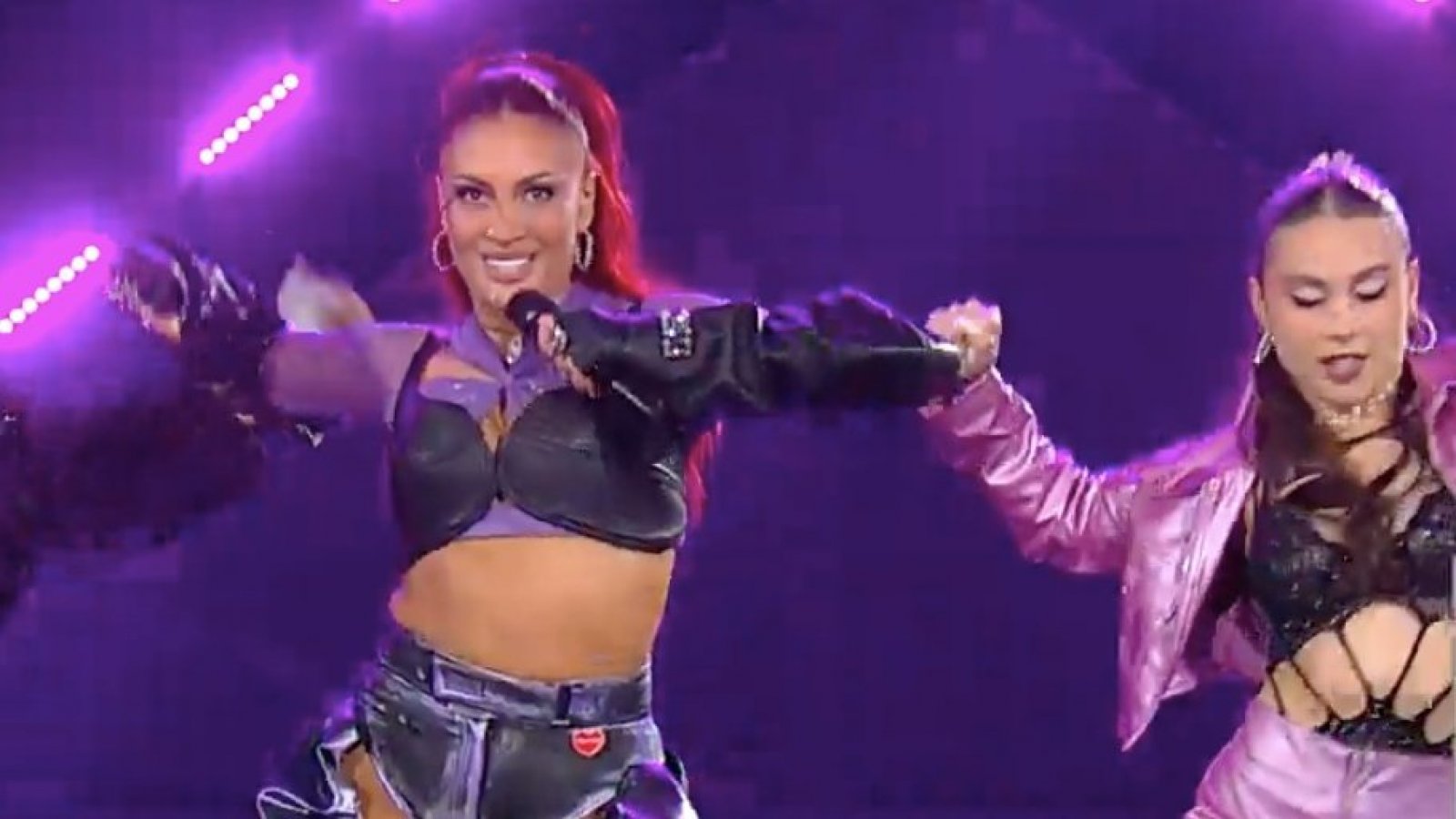 ¡Una noche llena de nostalgia! Así fue el show de Karen Paola en la Teletón 2023
