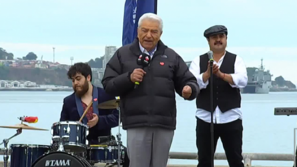 Don Francisco llegó a la "Desayunatón" acompañado de un show musical
