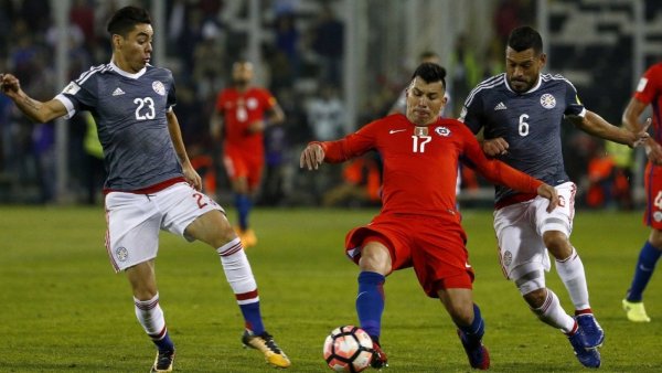 Sufre Paraguay, sonríe la Roja: Las dos ausencias importantes que tendrá la selección paraguaya