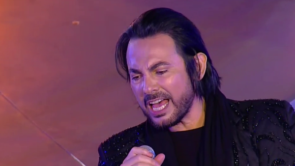 Beto Cuevas deslumbra en los Juegos Parapanamericanos 2023: revive su presentación