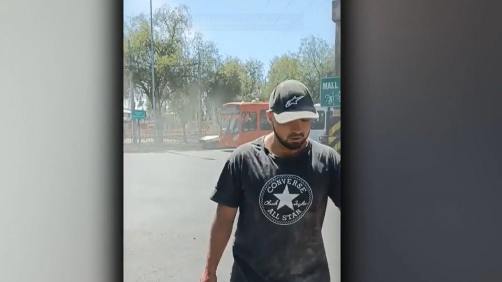 Con un extintor: Pasajero golpea a conductor de RED al exigirle pagar el pasaje
