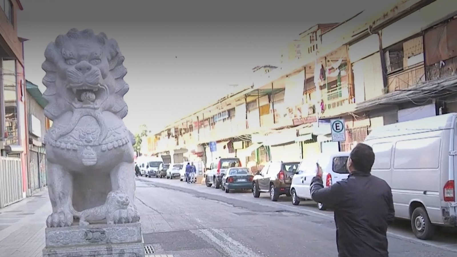 Cumplieron, pero a medias: Barrio Meiggs amanece limpio, pero en Matta Sur sigue el basural
