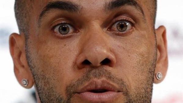 Dani Alves arriesga 9 años de cárcel por supuesta violación a una joven en una discoteca