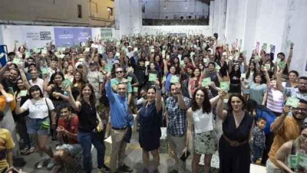 ¡A relatar la ciudad! Santiago en 100 Palabras abre su convocatoria 2024
