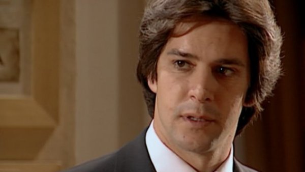 La confesión de Lucas: Mira el momento de hoy de "El Clon"
