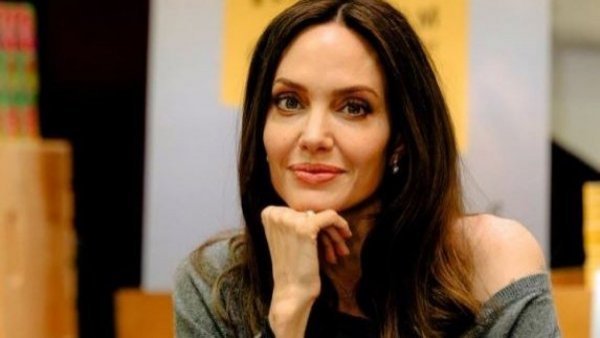 Angelina Jolie critica Hollywood y asegura que "no es un lugar sano"