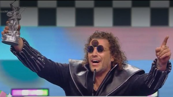 "Brígido": Leo Rey y Américo triunfan en los Premios MUSA 2023
