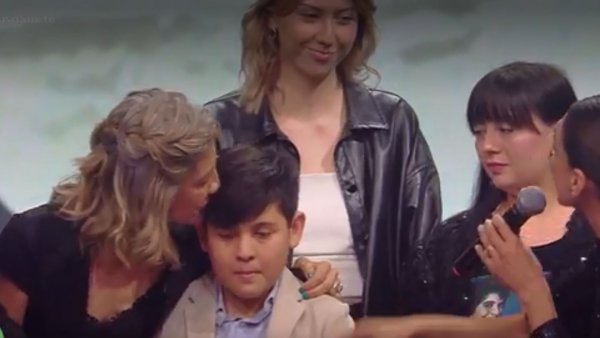 La emoción de la familia de Cecilia, la incomparable en los Premios MUSA 2023
