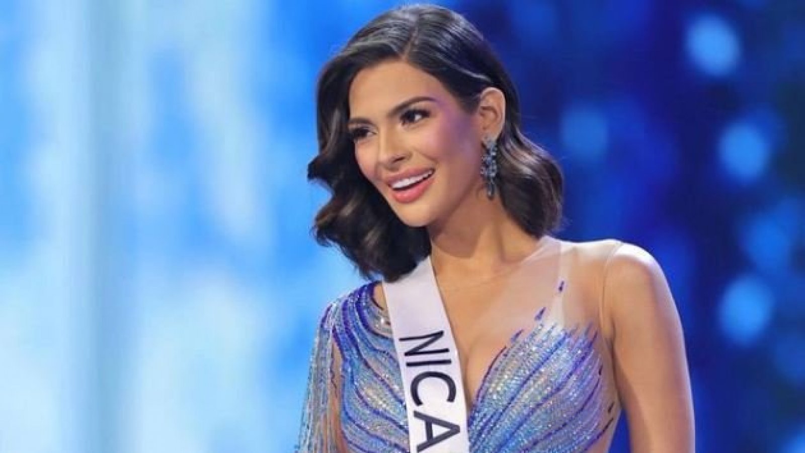Acusada de traición: ganadora del Miss Universo agradece a exdirectora en Nicaragua
