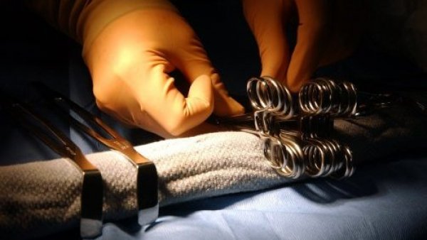 Cirujano plástico es condenado a 36 años por crímenes sexuales contra pacientes en Brasil