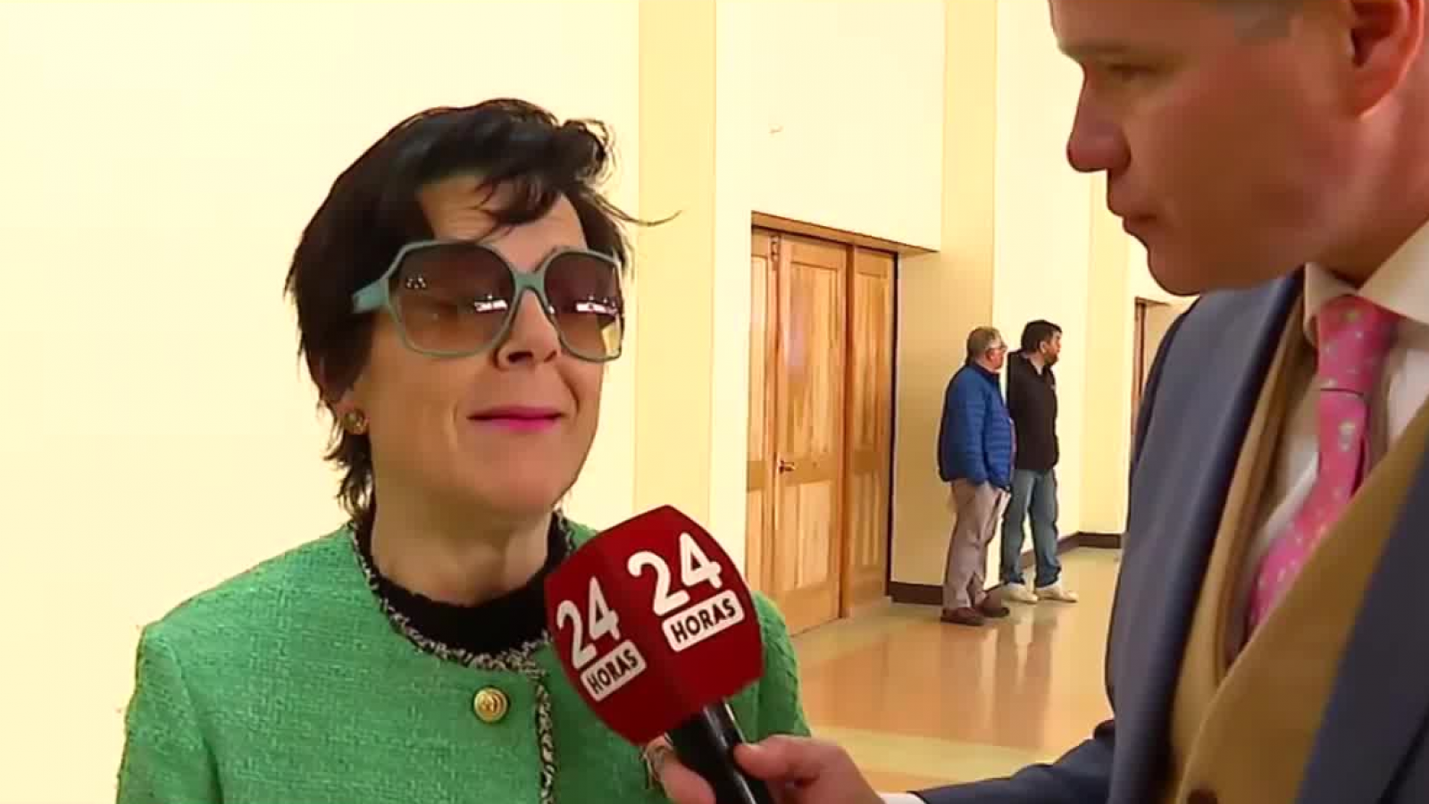 "La amo y cuenta con toda mi admiración": Madre de Boric recordó a Karamanos
