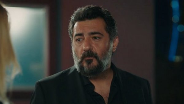 Todo por mi familia - T1E298 | Los engaños de Akif
