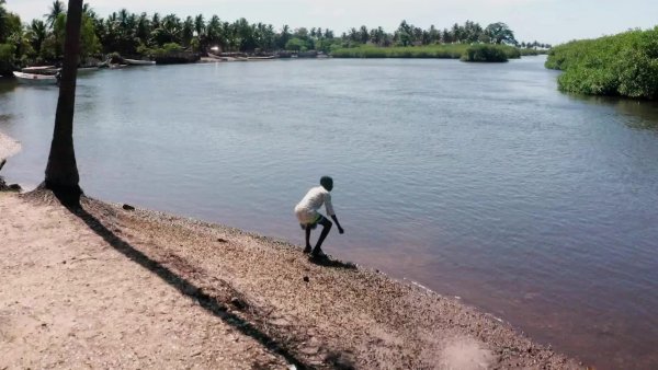 Los niños del agua | Senegal - T1E3
