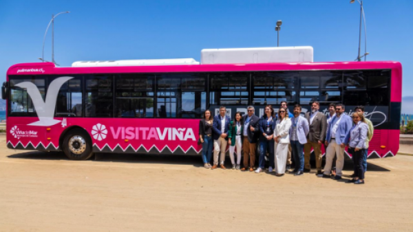 Viña del Mar Avanza en turismo sostenible incorporando bus eléctrico que recorrerá el plan de la ciudad