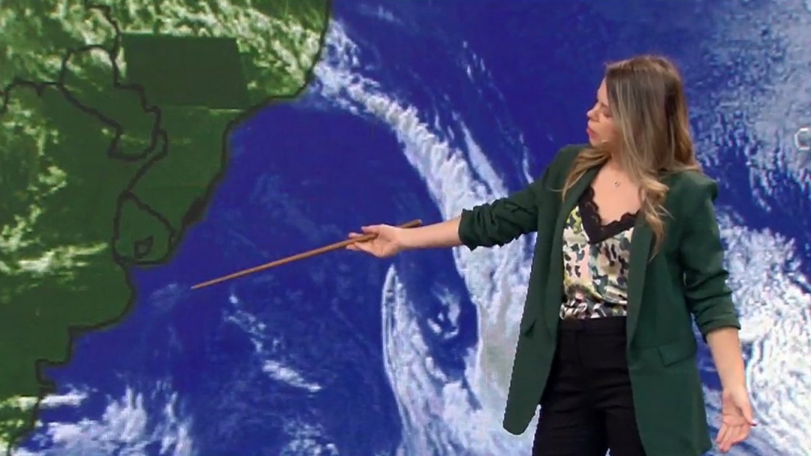 Bajan las temperaturas y ¿gotitas en la RM? Yael Szewkis nos entrega su informe del tiempo
