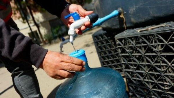 Por 24 horas: anuncian corte de agua en sectores de Providencia y Ñuñoa
