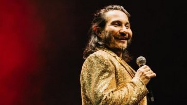 “Con el afán de hacer reír, me equivoqué”: el mea culpa de Felipe Avello tras acusación de Luis Pinto