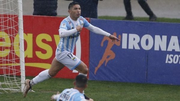 Felipe Flores se despidió de Magallanes y busca club para este 2024
