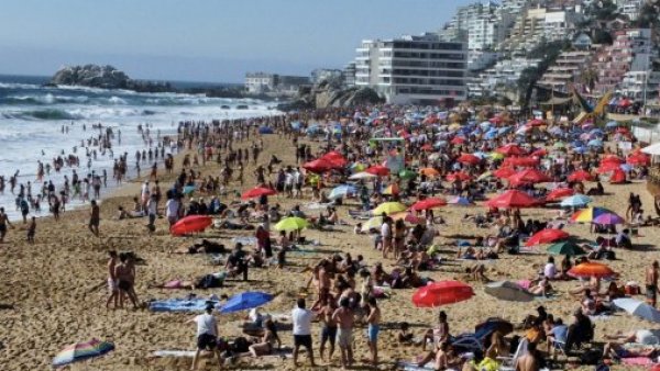 47% considera más barato vacacionar en el extranjero que en Chile, según Data Influye
