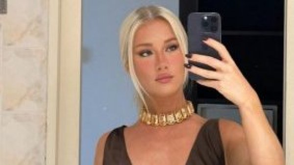 "Están todas mis nuevas canciones y disco": Vesta Lugg denunció robo de su computador