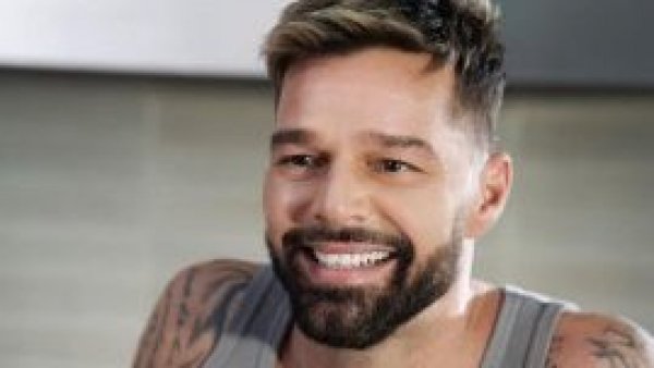 Sobrino de Ricky Martin solicita la renuncia de su abogado por falta de confianza
