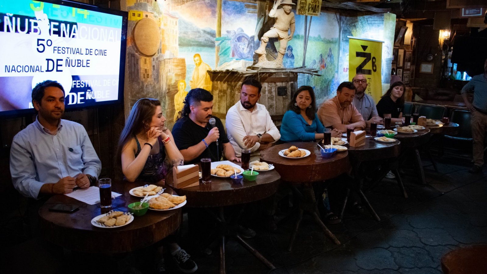 Así cubrió 24 Horas el lanzamiento del 5° Festival de Cine de Ñuble en el mejor resturant de Chillán
