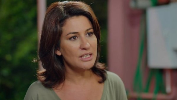 Me robó mi vida - T1E164 | Hasret encara a Efsun
