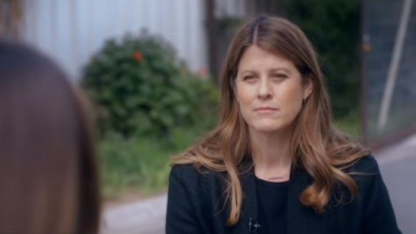 Reportaje de TVN gana premio en Pobre el que no cambie la mirada 2023
